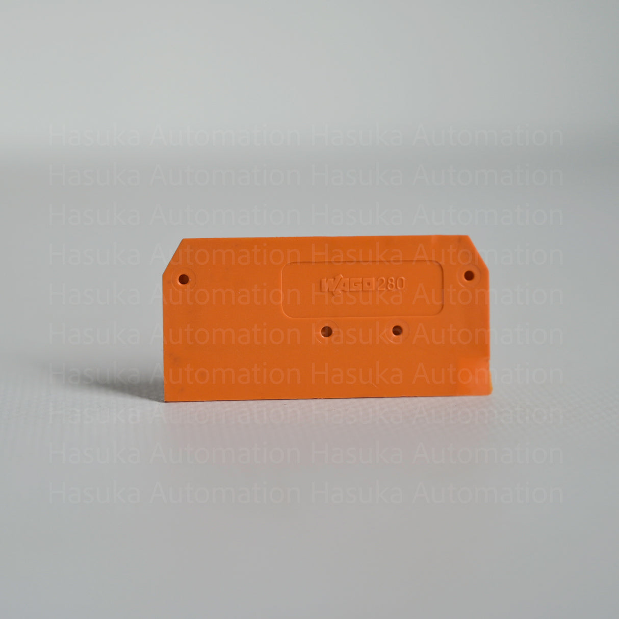 thickness of 2.5 mm and a vibrant orange color.
