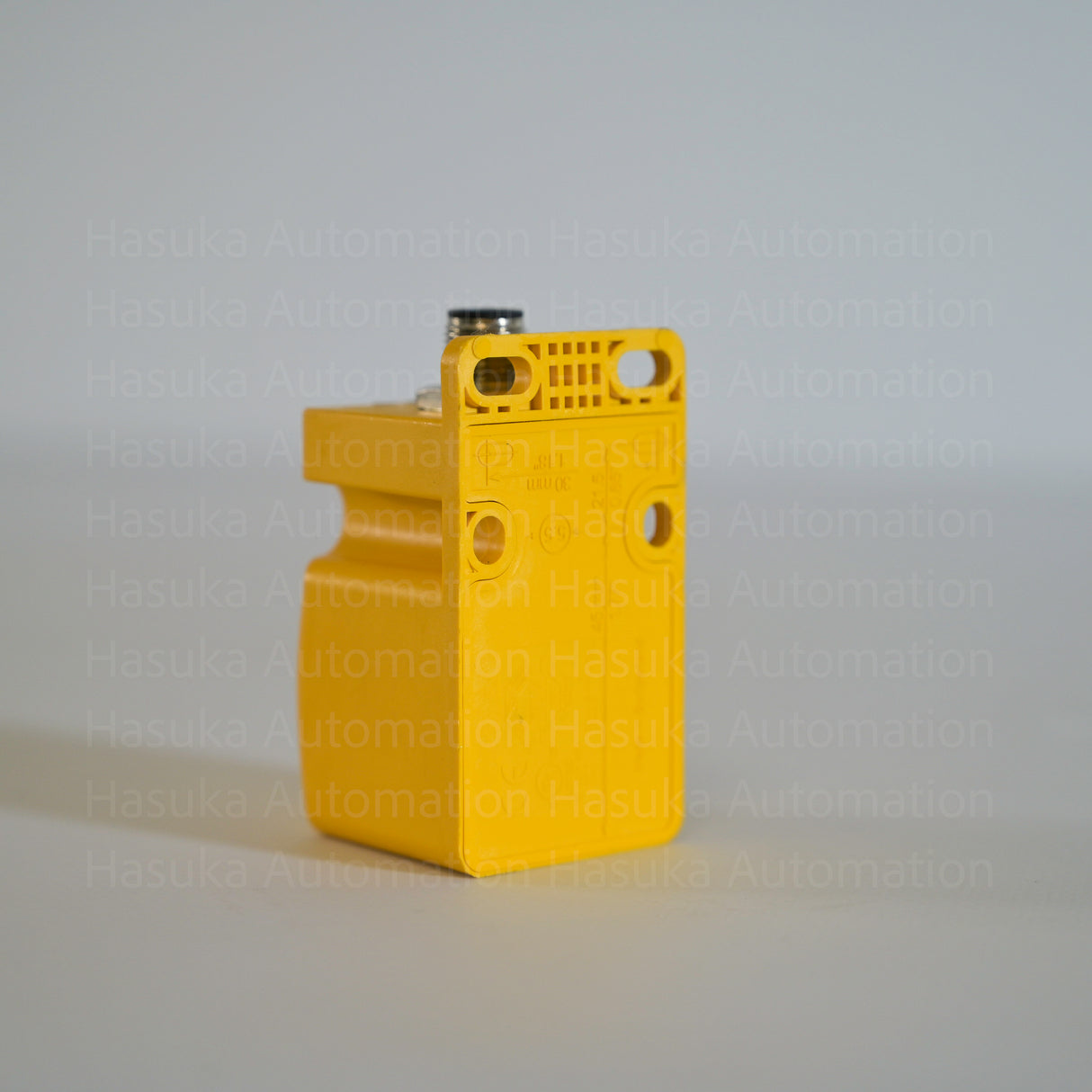 540050 Proximity Safety Interlock Switch PILZ