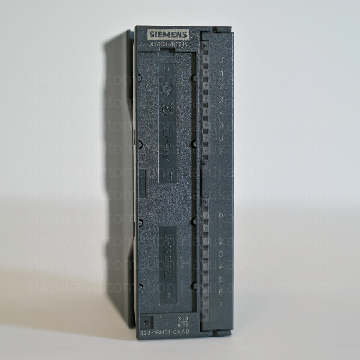 6ES7323-1BH01-0AA0 Digital Module SM 323 Siemens