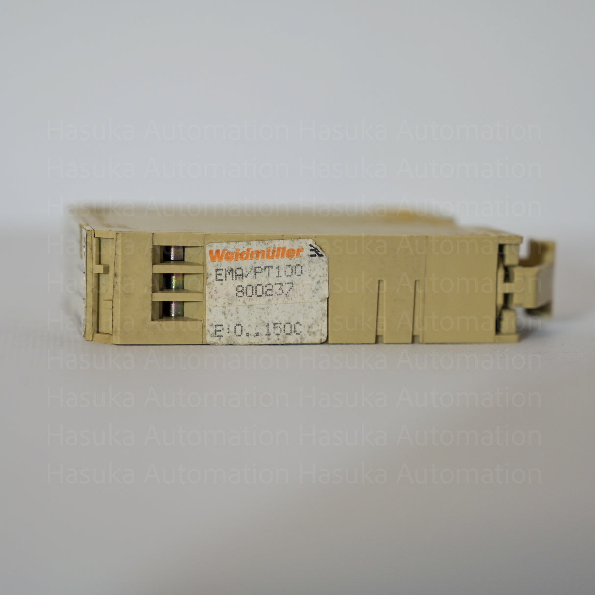 Temperature Transducer by Weidmüller supports a signal processor ranging from 4 to 20 MA and has a voltage input of 24 VDC