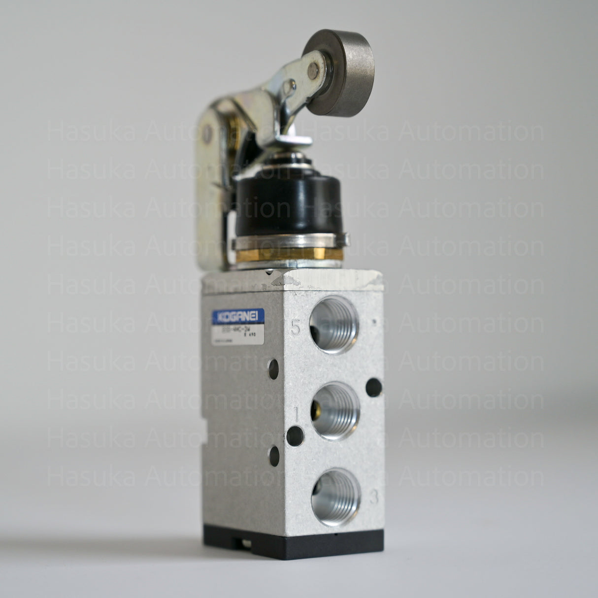 Koganei 200-4MC-3W Solenoid Valve