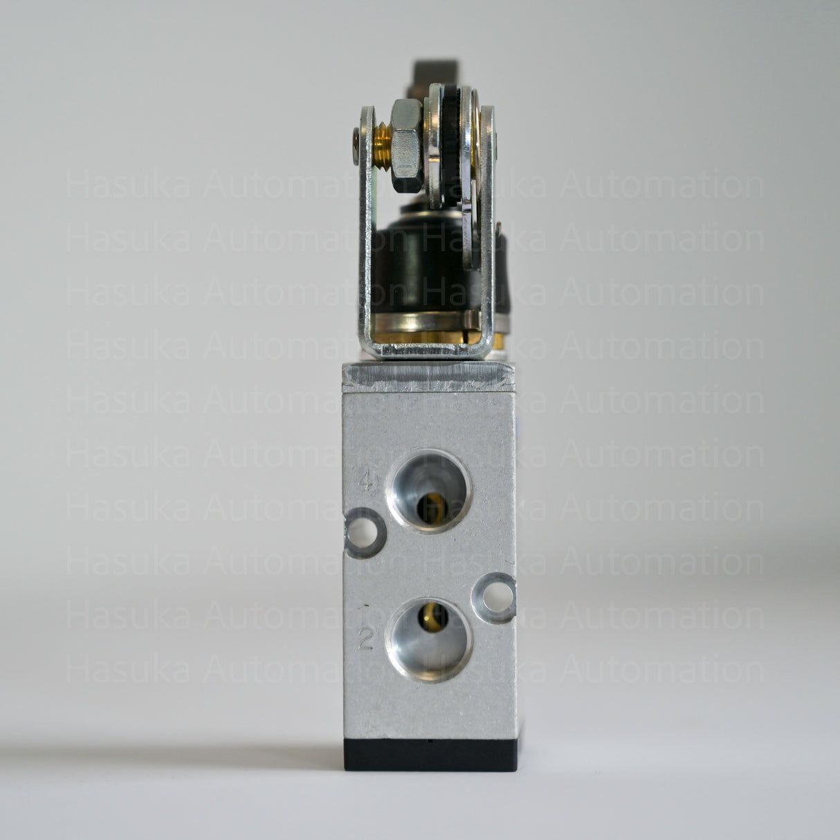 Koganei 200-4MC-3W Solenoid Valve