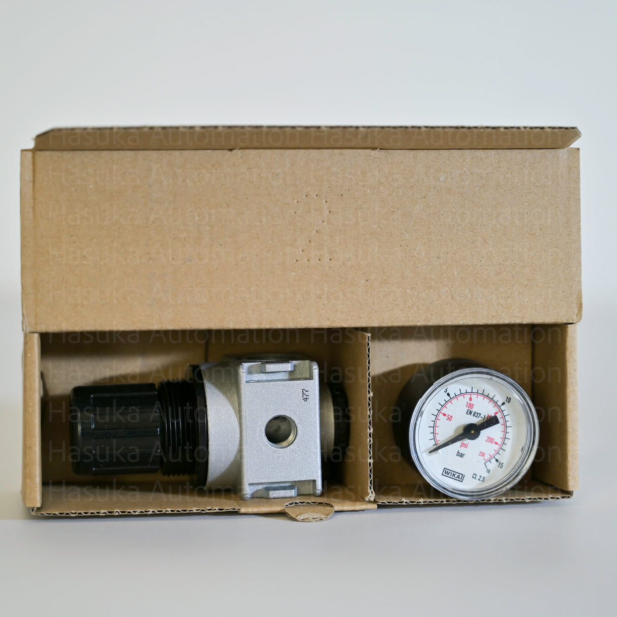 RB014 477 Pressure Regulator with WIKA Gauge Siwerk
