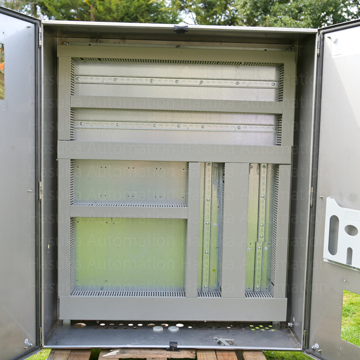 Rittal 2 Door AE 1019600 Fan & Filter Cut-Outs Enclosure