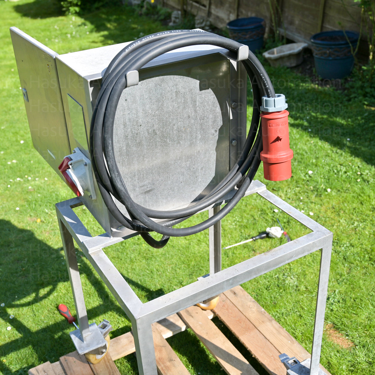 1 X32A/ 1 X 16A Electrical Panel Distribution Board Trolley on Wheels