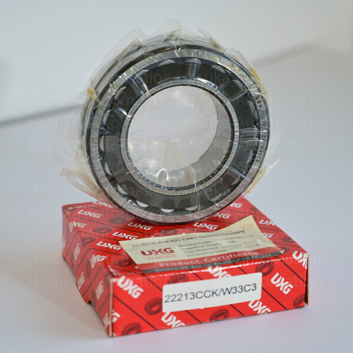 UXG Bearing 22213 CCK W33 C3 Spherical Roller Bearing