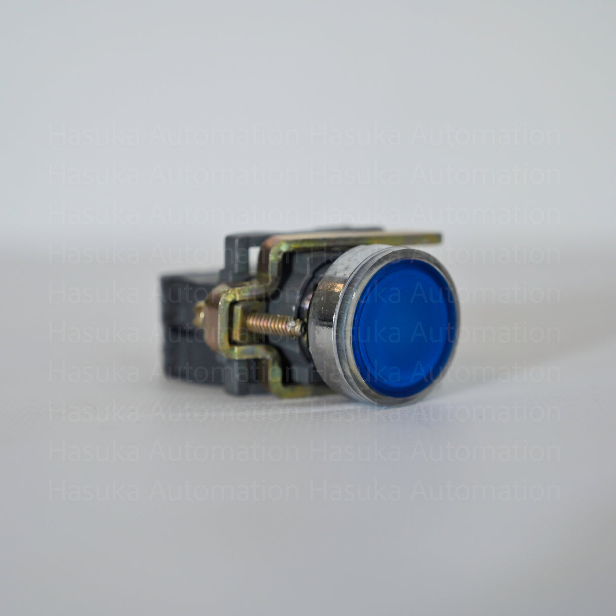 XB4BW36B5 Illuminated Push Button Harmony Blue LED 1NO Schneider Electric