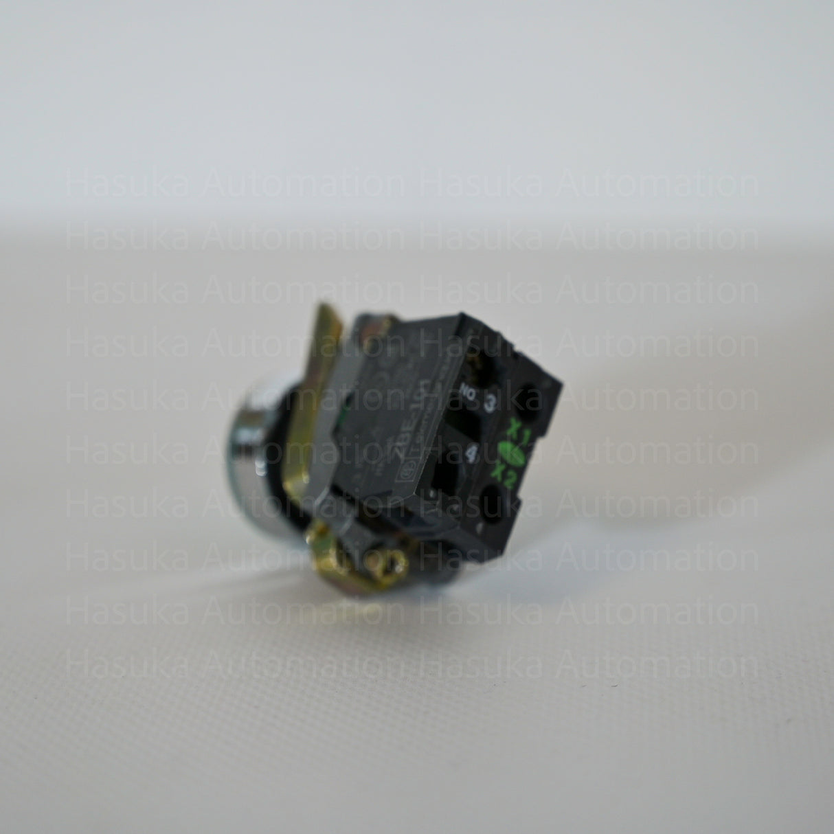 XB4BW33B5 Illuminated Push Button Harmony Green LED 1NO Schneider Electric