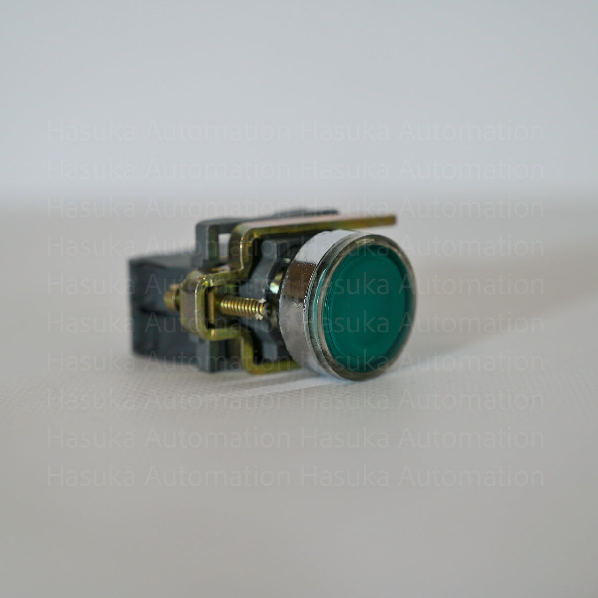 XB4BW33B5 Illuminated Push Button Harmony Green LED 1NO Schneider Electric