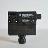 101179710 AZM 170SK-11/11ZRK-2197 24VAC/DC Solenoid Interlock Schmersal