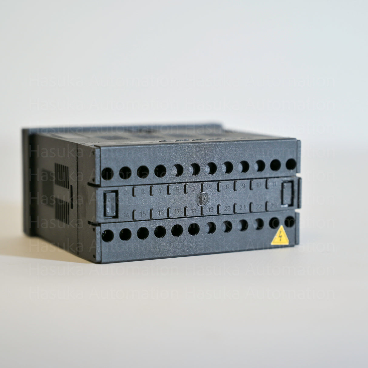 2228152 Panel Mount PID Temperature Controller RS PRO