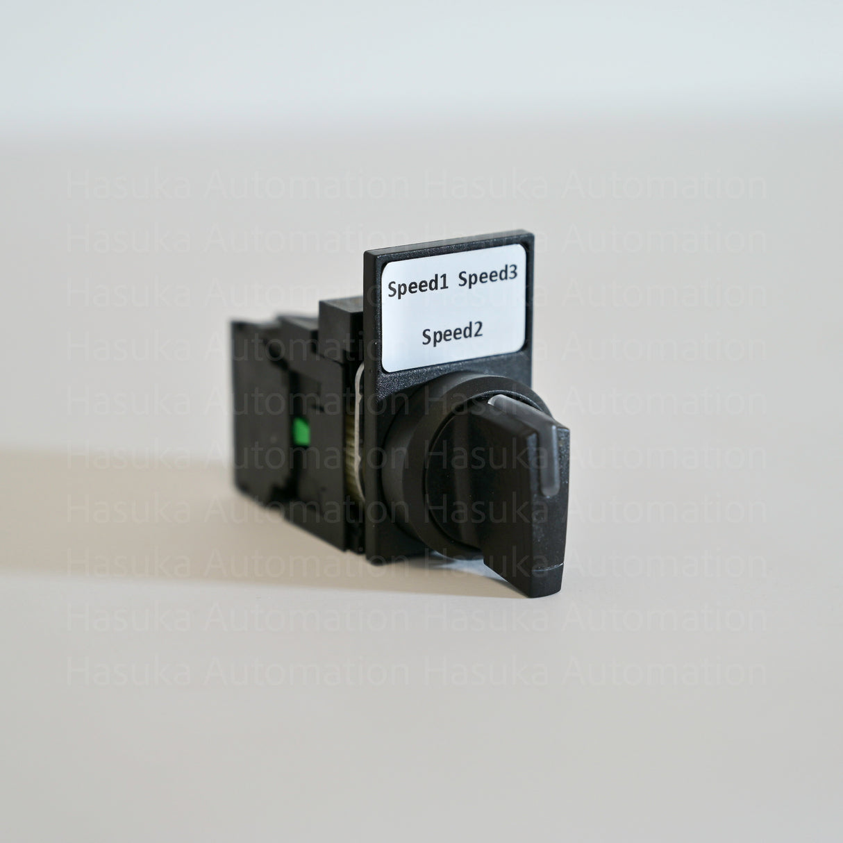 3SU1100-2BL60-1NA0 Selector Switch 3 Position Siemens