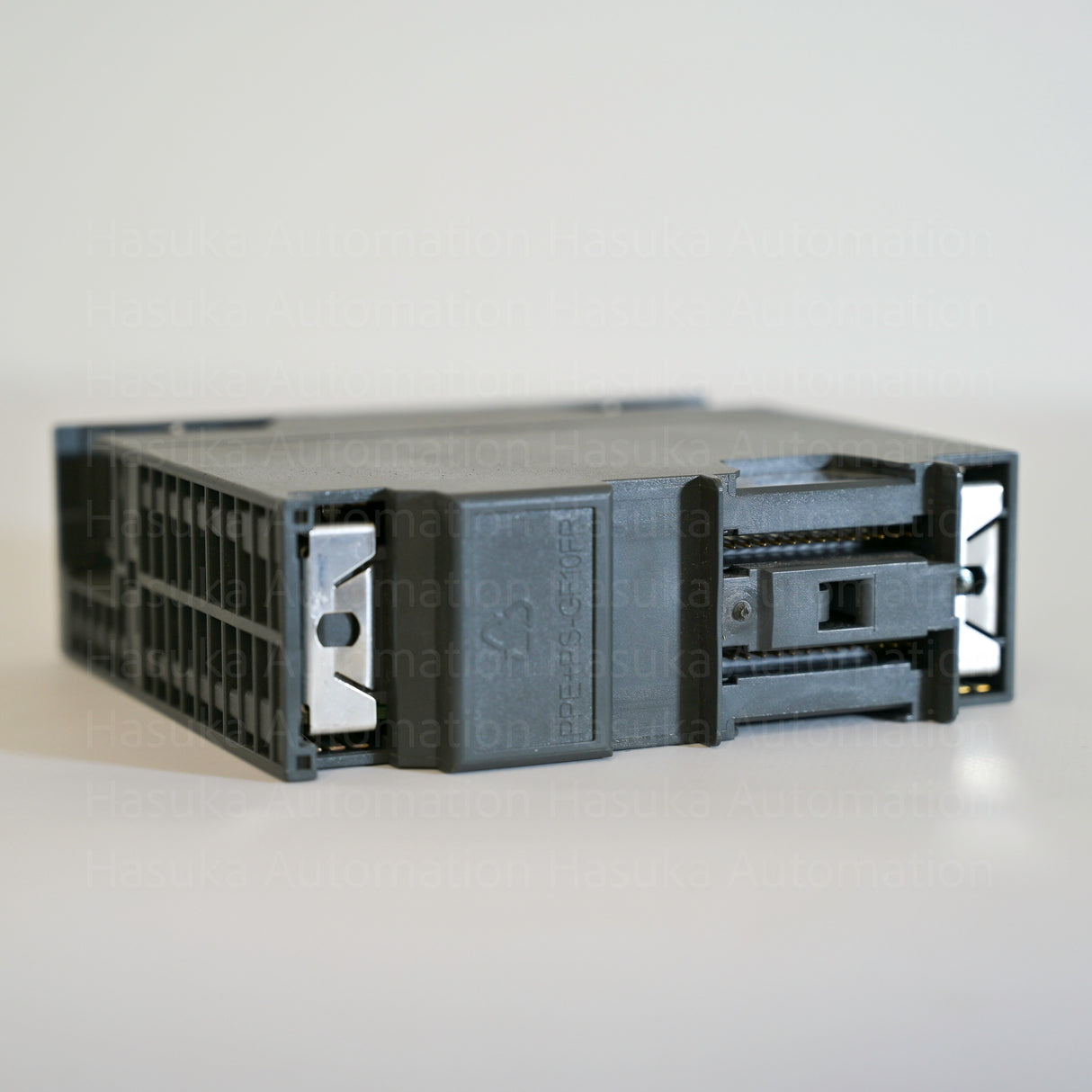 6ES7322-1BH01-0AA0 Digital Output Module Siemens