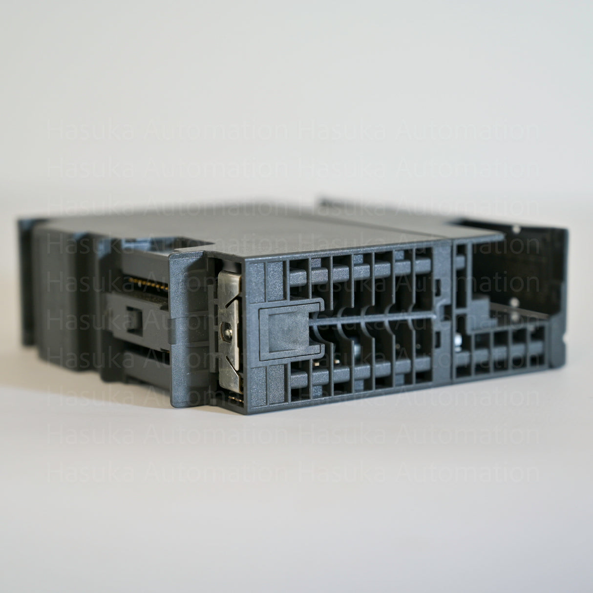 6ES7323-1BH01-0AA0 Digital Module SM 323 Siemens