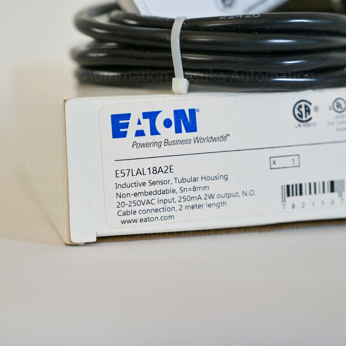 E57LAL18A2E 136008  Inductive Proximity Sensor Eaton