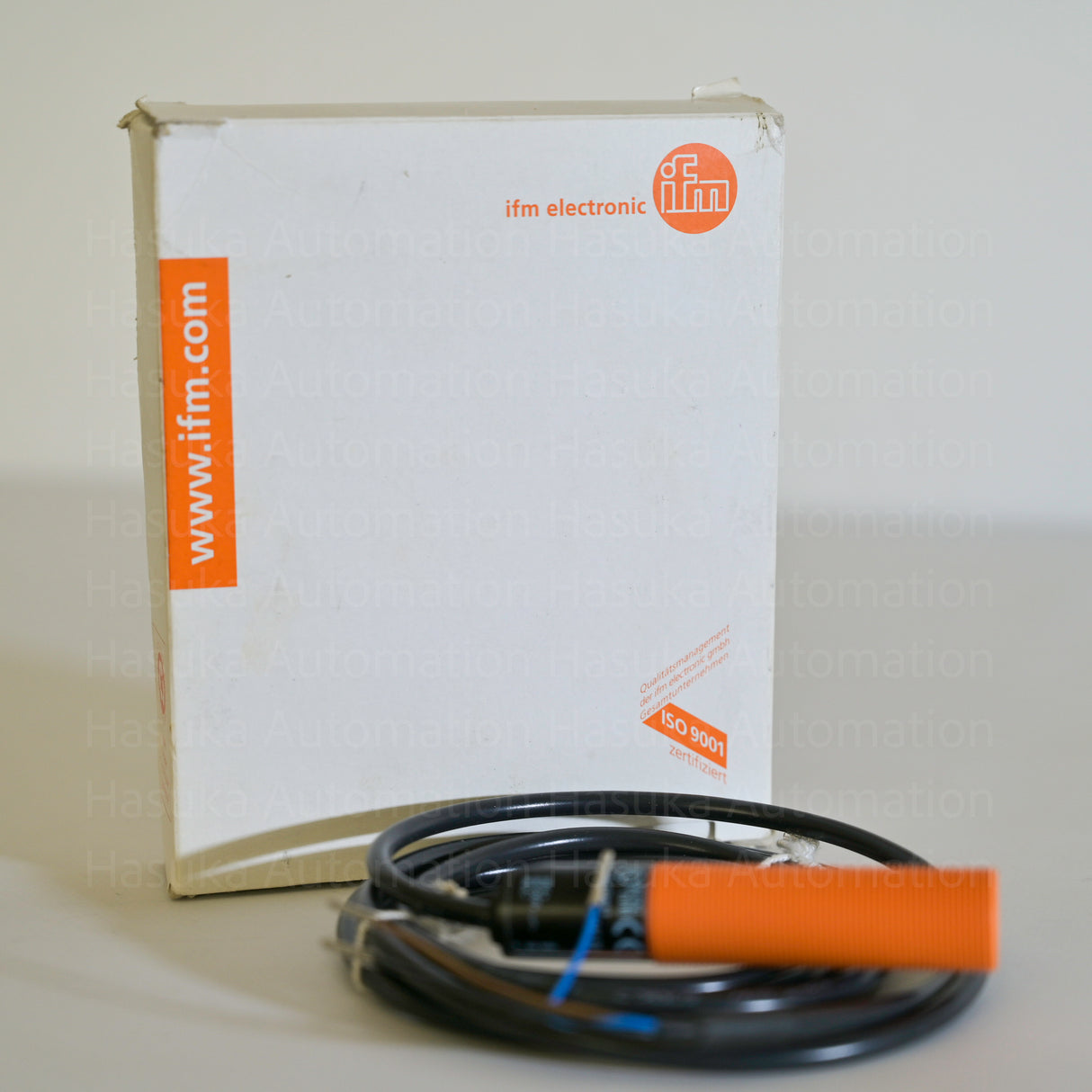KG5043 KG-3008-BPKG/NI Capacitive Sensor IFM