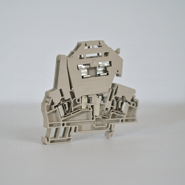  Fuse Terminal from Weidmüller has a rated cross-section of 2.5 mm_, making it suitable for tension-clamp connection