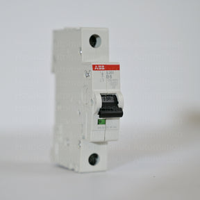 MINIATURE CIRCUIT BREAKER